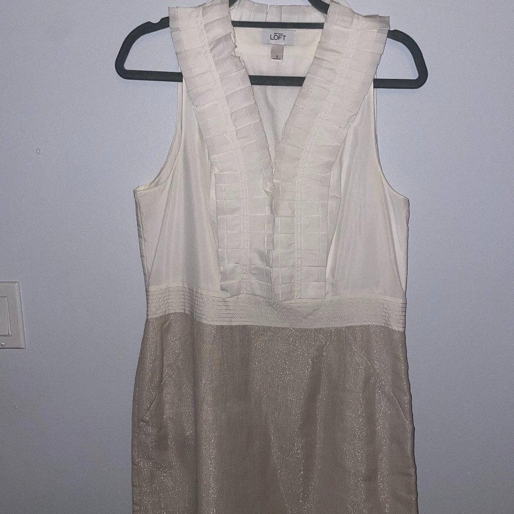 Loft dress- white and light gold, ruffled with pockets